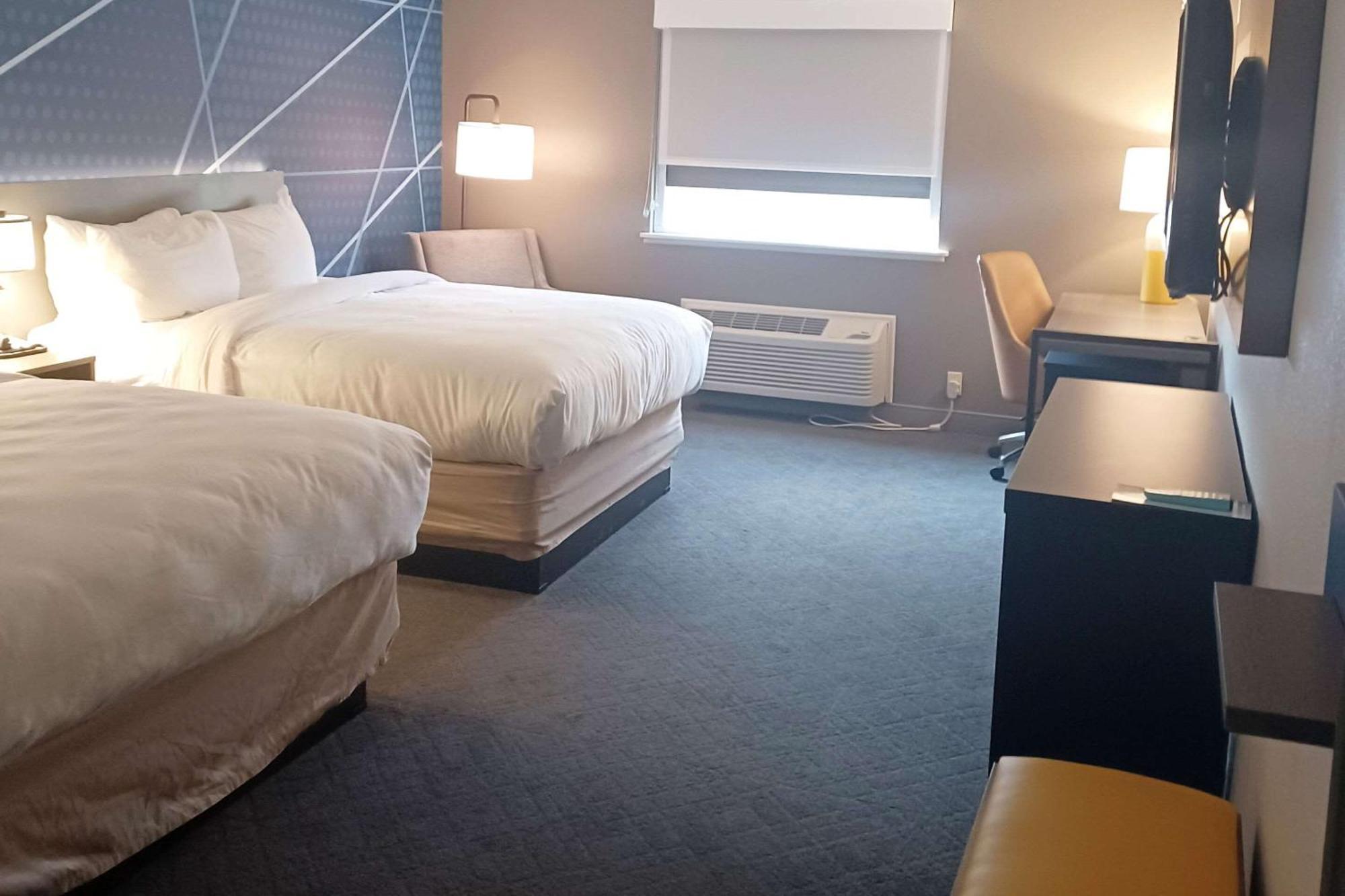 Comfort Inn Edinburgh - Columbus Exterior foto